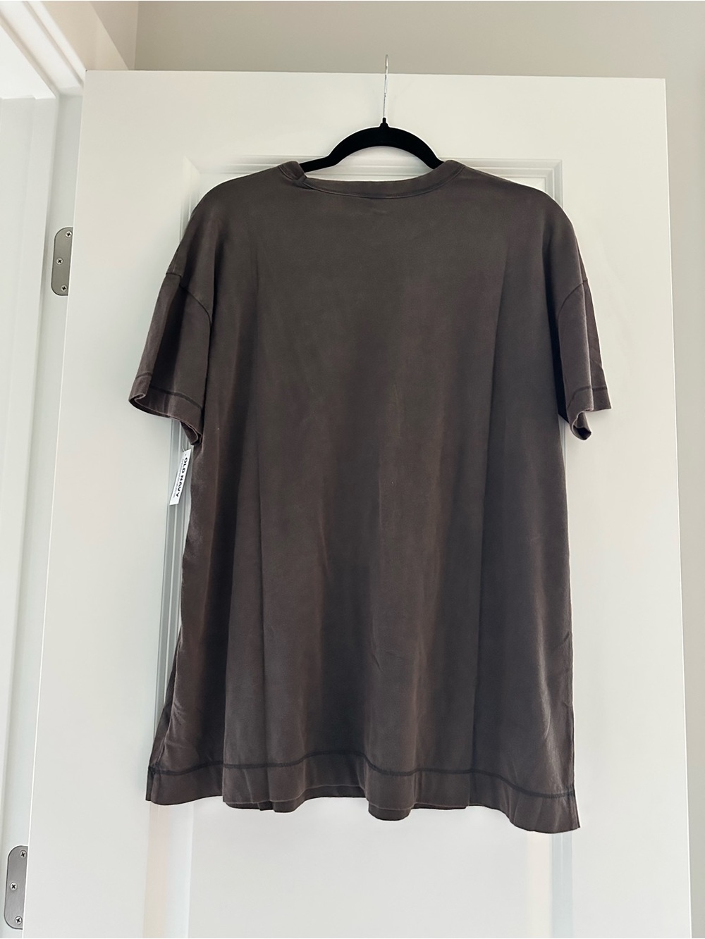 Old Navy Short-Sleeve Crewneck Tee in panther - Picture 3 of 3